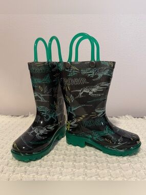 Dinosaur light up rain boots, Western Chief, T-Rex Roar, size 5